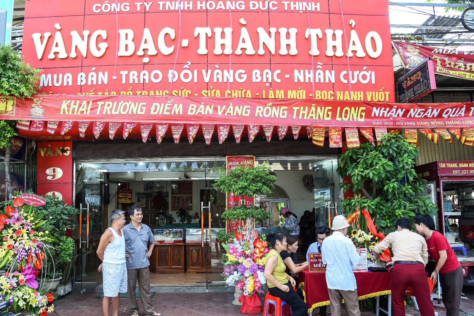 Lễ công bố điểm bán VRTL Thành Thảo - Hòa Bình